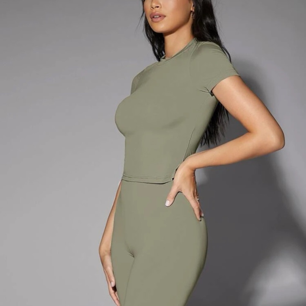 fitting top - Picture 2 of 2